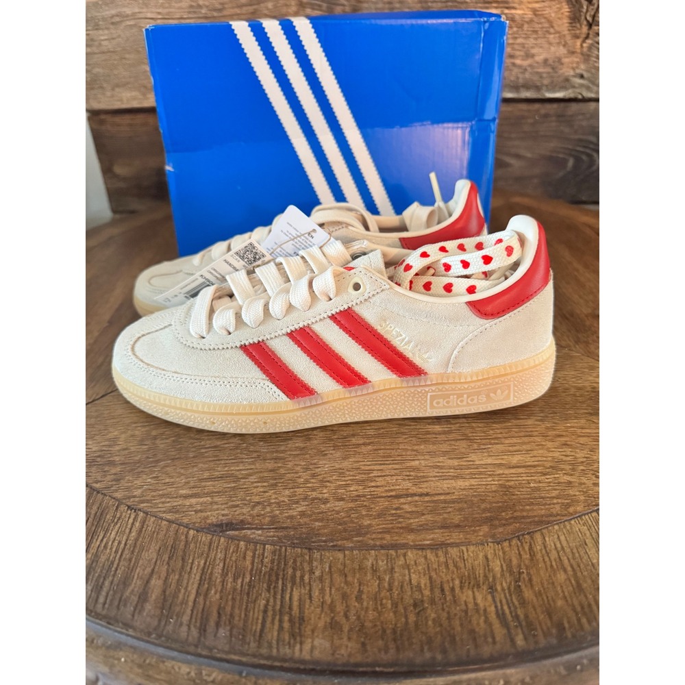 Adidas Handball Spezial W Valentines Day‎ Cream Red Heart KH9044 Womens 7.5 NEW